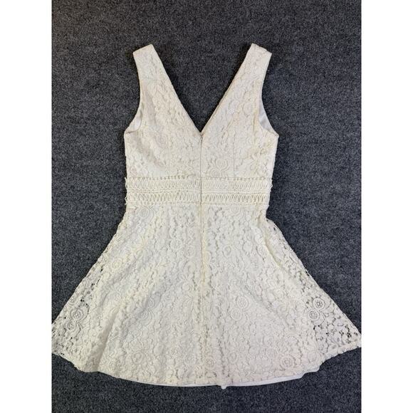 Francesca's Malinda Ivory Lace A-line Lined‎ US Women's Size S Dress - Picture 6 of 9